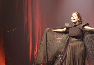 Reste simple - Victoria Pianasso © Léa Badrah